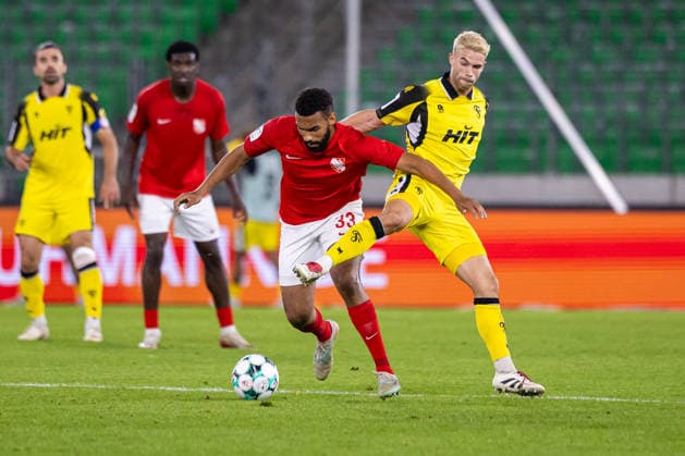 (L-R) Jesse Tugbenyo (TSV Havelse, 33) im Zweikampf mit Tom Geerkens (SC Fortuna Koeln, 06) GER, TSV Havelse vs. SC Fortuna Koeln, Fussball, 3. Liga, 7. Spieltag, Spielzeit 2026 2027, 25.09.2026 DFL Regulations prohibit any use of photographers as image sequences and or quasi-video. GER, TSV Havelse vs. SC Fortuna Koeln, Fussball, 3. Liga, 7. Spieltag, Spielzeit 2026 2027, 25.09.2026 Hannover Copyright: xEibner-Pressefoto JanxRollingerx EP_JSK