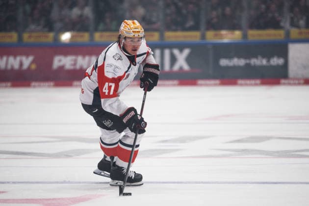 Owen Headrick (Nuernberg Ice Tigers, 47) GER, Loewen Frankfurt vs. Nuernberg Ice Tigers, Eishockey, Penny DEL, 3. Spieltag, Saison 2026 2027, 25.09.2026 Eibner-Pressefoto Attila Ziga GER, Loewen Frankfurt vs. Nuernberg Ice Tigers, Eishockey, Penny DEL, 3. Spieltag, Saison 2026 2027, 25.09.2026 Frankfurt Copyright: xEibner-Pressefotox EP_AZA