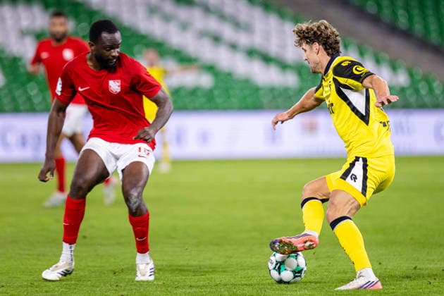 (L-R) Dennis Duah (TSV Havelse, 15) im Zweikampf mit Enzo Wirtz (SC Fortuna Koeln, 09) GER, TSV Havelse vs. SC Fortuna Koeln, Fussball, 3. Liga, 7. Spieltag, Spielzeit 2026 2027, 25.09.2026 DFL Regulations prohibit any use of photographers as image sequences and or quasi-video. GER, TSV Havelse vs. SC Fortuna Koeln, Fussball, 3. Liga, 7. Spieltag, Spielzeit 2026 2027, 25.09.2026 Hannover Copyright: xEibner-Pressefoto JanxRollingerx EP_JSK