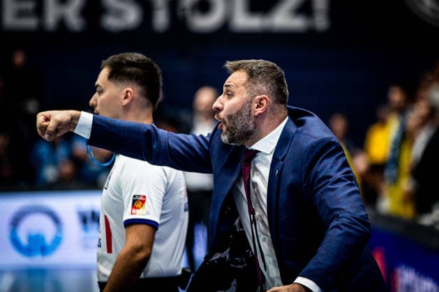 BB-1BL Herren Syntainics MBC - Science City Jena Vladimir Jovanovic (Syntainics MBC) waehrend der Saison 2026-2027 zum 2. Spieltag in der 1. EasyCredit Basketball Bundesliga zwischen Syntainics MBC und Science City Jena in der Stadthalle Weissenfels am 25. September 2026 in Weissenfels, Sachsen Anhalt, Deutschland