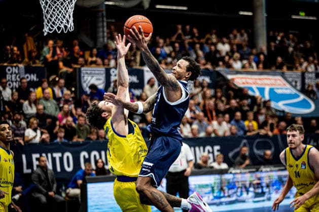 BB-1BL Herren Syntainics MBC - Science City Jena DeLonnie Hunt (Syntainics MBC) waehrend der Saison 2026-2027 zum 2. Spieltag in der 1. EasyCredit Basketball Bundesliga zwischen Syntainics MBC und Science City Jena in der Stadthalle Weissenfels am 25. September 2026 in Weissenfels, Sachsen Anhalt, Deutschland