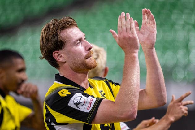Jannik Mause (SC Fortuna Koeln, 37) jubelt nach dem 1:3 Sieg GER, TSV Havelse vs. SC Fortuna Koeln, Fussball, 3. Liga, 7. Spieltag, Spielzeit 2026 2027, 25.09.2026 DFL Regulations prohibit any use of photographers as image sequences and or quasi-video. GER, TSV Havelse vs. SC Fortuna Koeln, Fussball, 3. Liga, 7. Spieltag, Spielzeit 2026 2027, 25.09.2026 Hannover Copyright: xEibner-Pressefoto JanxRollingerx EP_JSK