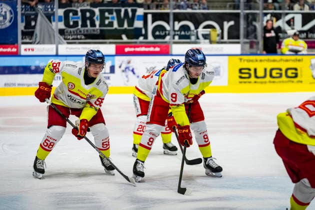 Brett Kemp (Duesseldorfer EG, 9), GER, Ravensburg Towerstars vs. Duesseldorfer EG, Eishockey, DEL2 Hauptrunde, 3. Spieltag, Spielzeit 2026 2027, 25.09.2026 GER, Ravensburg Towerstars vs. Duesseldorfer EG, Eishockey, DEL2 Hauptrunde, 3. Spieltag, Spielzeit 2026 2027, 25.09.2026 Ravensburg Copyright: xEibner-Pressefoto MaximilianxRistx EP_MRT
