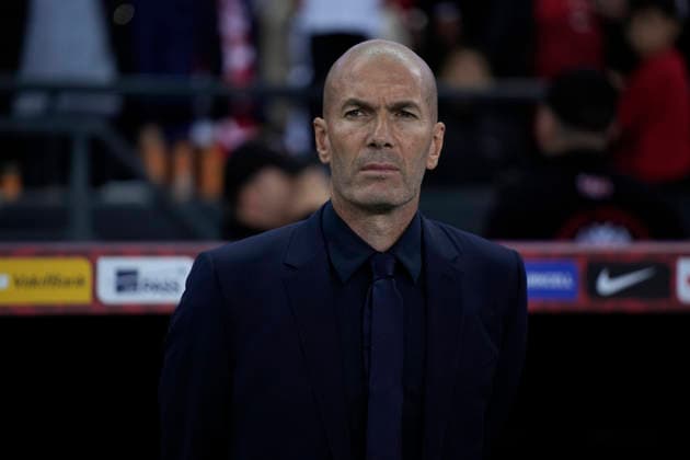 September 25, 2026, Kocaeli, Kocaeli, Turkey: Zinedine Zidane (C), head coach of France, looks on before the UEFA Nations League 2026 27 group phase match between Turkey and France at Kocaeli Stadium in Kocaeli, Turkey, on September 25, 2026. Kocaeli Turkey - ZUMAu194 0867865870st Copyright: xTolgaxUluturkx