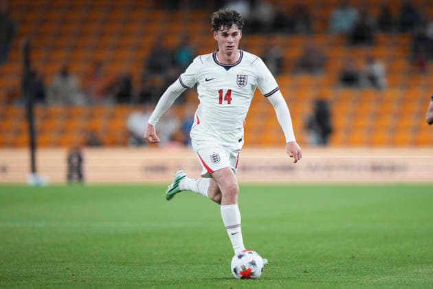 RECORD DATE NOT STATED 25th September 2026; Molineux Stadium, Wolverhampton, West Midlands, England; UEFA U21, U 21 Championship Qualification Football, England U21 versus Kazakhstan U21; Archie Gray of England U21s runs with the ball StevenxFlynn