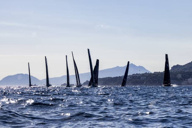 OTHER - Sailing - The Louis Vuitton 38th America s Cup Preliminary Regatta in Naples Photo by IPA ABACAPRESS.COM88968169 - Day 1 of the Louis Vuitton 38th America s Cup Preliminary Regatta in Naples. AC40 foiling monotypes racing across the Gulf of Naples, featuring intense fleet action from all particPhoto by IPA ABACAPRESS.COMting syndicates, including Emirates Team New Zealand, Luna Rossa Prada Pirelli, GB1, Tudor Team Alinghi, and other international teams on the official race course. During the Louis Vuitton 38th America s Cup Preliminary Regatta in Naples, a sailing race in Naples, Italy, on September 25, 2026 Napoli Italy Copyright: xIPAxSport ABACAx