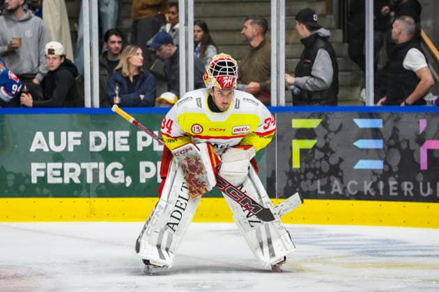 Jonas Langmann (Duesseldorfer EG, 34), GER, Ravensburg Towerstars vs. Duesseldorfer EG, Eishockey, DEL2 Hauptrunde, 3. Spieltag, Spielzeit 2026 2027, 25.09.2026 GER, Ravensburg Towerstars vs. Duesseldorfer EG, Eishockey, DEL2 Hauptrunde, 3. Spieltag, Spielzeit 2026 2027, 25.09.2026 Ravensburg Copyright: xEibner-Pressefoto MaximilianxRistx EP_MRT