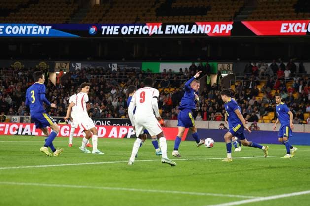 Max Alleyne of England U21, U 21 scores a goal and celebrates 3-2. England U21 v Kazakhstan U21, UEFA European U21 Championship Qualifying, Football, Molineux Stadium, Wolverhampton, UK - 25 Sep 2026Wolverhampton Molineux Stadium United Kingdom  Copyright: xRyanxBrowne Shutterstockx 17169476bk