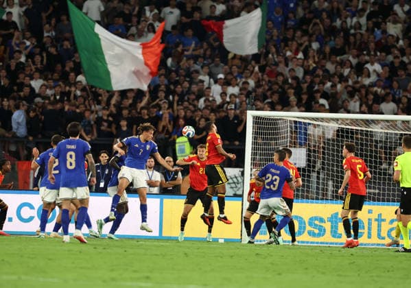2026 27 UEFA Nations League football match between Italy and Belgium Pio Esposito of Italy during the 2026 27 UEFA Nations League football match between Italy and Belgium on September 25, 2026, at the Stadio Olimpico in Rome. ROMA Stadio Olimpico Roma Italia Copyright: xFABIOxSASSOxFabioxSassox 2B2A0413