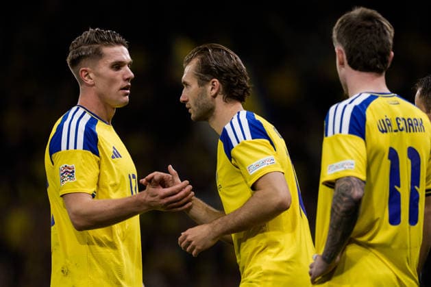 260925 Viktor Gyökeres of Sweden is substituted off for Benjamin Nygren during the Nations League football match between Sweden and Romania on September 25, 2026 in Stockholm. Photo: Joel Marklund BILDBYRAN kod JM JM0854 bbeng fotboll football soccer fotball nations league uefa nations league sverige sweden sverige a rumänien romania Copyright: JOELxMARKLUND BB260925JM050