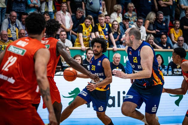 easyCredit BBL - Phoenix Hagen vs. ratiopharm ulm, Hagen, 25.09.2026, Ischelandhalle Hagen Trenton Gibson (33, Phoenix Hagen, SG); easyCredit BBL - Phoenix Hagen vs. ratiopharm ulm, Hagen, 25.09.2026, Ischelandhalle Hagen Copyright: xBEAUTIFULxSPORTS Piepenstockx