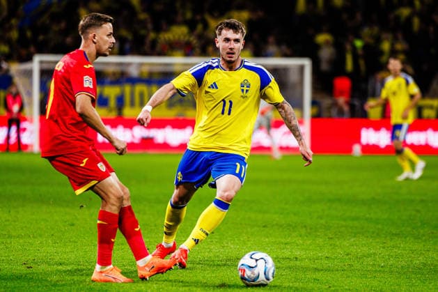 260925 of Romania Nicusor Bancu and Patrik Walemar of Sweden during the Nations League football match between Sweden and Romania on September 25, 2026 in Stockholm. Photo: Kenta Jönsson BILDBYRAN COP 210 JM0854 bbeng fotboll football soccer fotball nations league uefa nations league sverige sweden sverige a rumänien romania Copyright: KENTAxJÖNSSON BB260925KJ090