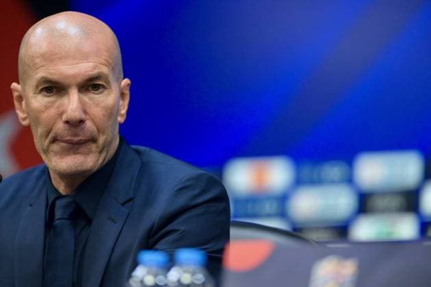 Turkiye v France - UEFA Nations League KOCAELI, TURKIYE - SEPTEMBER 25: Head coach Zinedine Zidane of France speaks during a press conference, PK, Pressekonferenz after the UEFA Nations League A League Group 1 match between Turkiye and France at Kocaeli Stadium in Kocaeli, Turkiye, on September 25, 2026. Omer Urer Anadolu Kocaeli Turkey. Editorial use only. Please get in touch for any other usage.  Copyright: x2026xAnadoluxOmerxUrerx