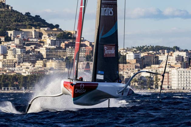 OTHER - Sailing - The Louis Vuitton 38th America s Cup Preliminary Regatta in Naples Photo by IPA ABACAPRESS.COM88973205 - Day 1 of the Louis Vuitton 38th America s Cup Preliminary Regatta in Naples. AC40 foiling one-designs racing across the Gulf of Naples, featuring intense fleet action from all particPhoto by IPA ABACAPRESS.COMting syndicates: Emirates Team New Zealand, Luna Rossa Prada Pirelli, GB1, Cobham-Ultra GB2, Tudor Team Alinghi, and La Roche Posay Racing Team during the Louis Vuitton 38th America s Cup Preliminary Regatta in Naples, a sailing race in Naples, Italy, on September 25, 2026 Napoli Italy  Copyright: xIPAxSport ABACAx