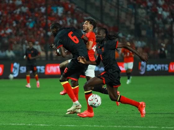 Egypt held to goalless draw by Angola in AFCON qualifier CAIRO, EGYPT, SEPTEMBER 25, 2026: Players from Egypt and Angola compete during their 2027 Africa Cup of Nations qualifying match at Cairo International Stadium in Cairo. Egypt and Angola opened their Group B qualifying campaigns with a 0-0 draw, earning one point each. Cairo Egypt Copyright: x xAbdullahxHamadax xJNAxPressx