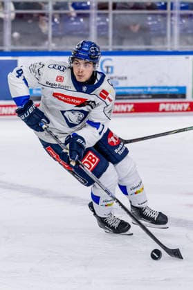 Emil Kvernmo Wasenden (ERC Ingolstadt, 14) GER, Straubing Tigers vs. ERC Ingolstadt, Eishockey, DEL, Saison 2026 2027, 3. Spieltag, 25.09.2026. Foto: HMB Media Heike Feiner Copyright: HMBxMedia HeikexFeiner
