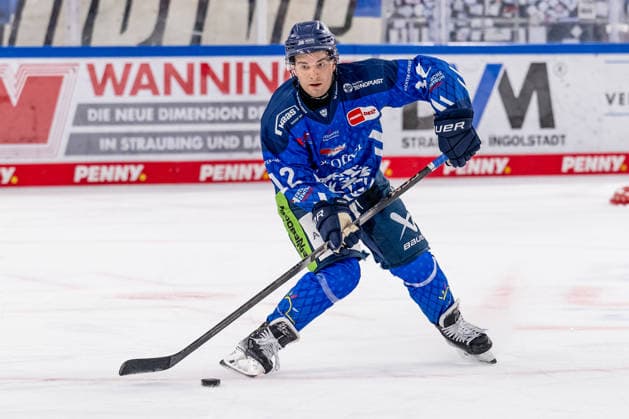 Joseph Duszak (Straubing Tigers, 12) GER, Straubing Tigers vs. ERC Ingolstadt, Eishockey, DEL, Saison 2026 2027, 3. Spieltag, 25.09.2026. Foto: HMB Media Heike Feiner Copyright: HMBxMedia HeikexFeiner