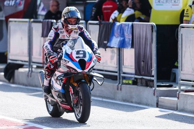 SBK Round 10 EICMA Italian Round (Free Practice 1) in San Martino del Lago, Italy - 25 Sep 2026 Danilo Petrucci of Rokit BMW Mottorrad WorldSBK Team with BMW M1000RR seen during Free Practice 1 of SBK Round 10 EICMA Italian Round. San Martino del Lago Italy Copyright: xFabrizioxCarabellix xSOPAxImagesx Fabrizio-Carabelli-1453737