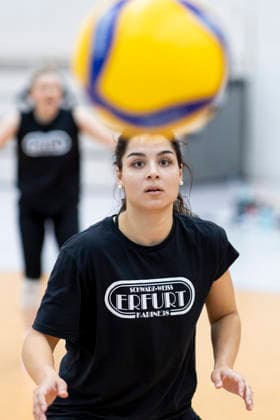 Testspiel: Schwarz-Weiss Erfurt vs. VCO Dresden; Erfurt; 25.09.2026 Zoe Jichova ( 4; Schwarz-Weiss Erfurt) Testspiel: Schwarz-Weiss Erfurt vs. VCO Dresden; Riethsporthalle Erfurt; 25.09.2026 Copyright: xBEAUTIFULxSPORTS Duehringx