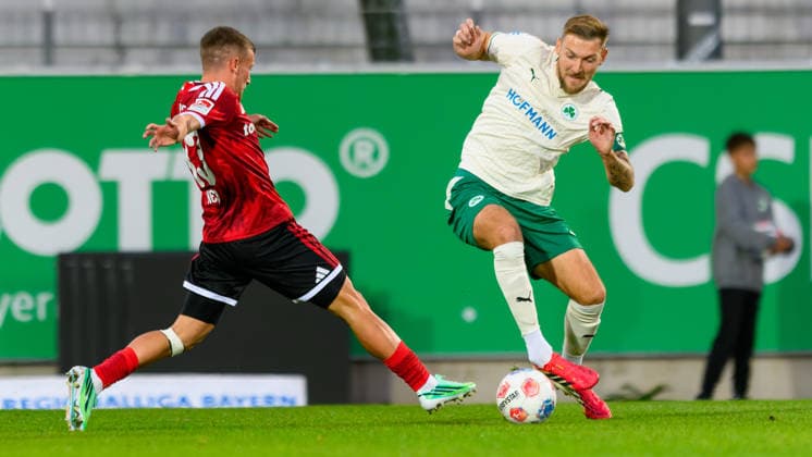 25.09.2026 - Fussball - Saison 2026 2027 - Regionalliga Bayern - 11. Spieltag: SpVgg Greuther Fürth 2 - 1. FC Nürnberg 2 - JoTe - xjoxtex - Tobias Heß Hess (43, 1. FC Nürnberg FCN II ) Yannick Scholz (14, SpVgg Greuther Fürth II )
