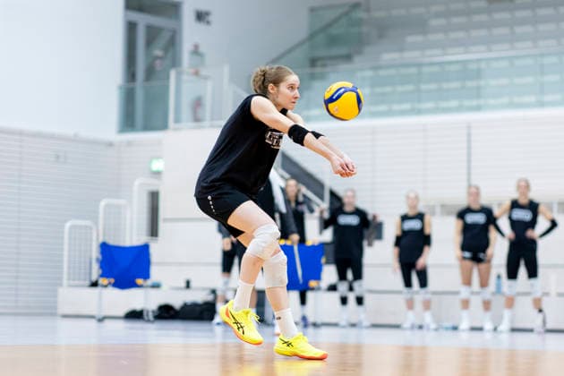 Testspiel: Schwarz-Weiss Erfurt vs. VCO Dresden; Erfurt; 25.09.2026 Teresa Ziegenbalg ( 7; Schwarz-Weiss Erfurt) Testspiel: Schwarz-Weiss Erfurt vs. VCO Dresden; Riethsporthalle Erfurt; 25.09.2026 Copyright: xBEAUTIFULxSPORTS Duehringx