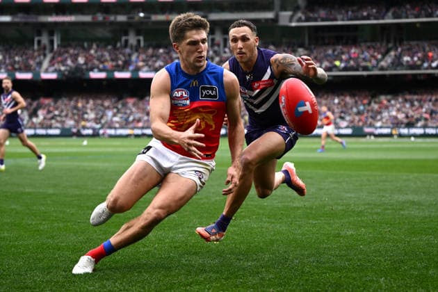 AFL GRAND FINAL, Zac Bailey of the Lions competes for possession with Shai Bolton of the Dockers during the 2026 AFL Grand Final between the Brisbane Lions and the Fremantle Dockers at the Melbourne Cricket Ground in Melbourne, Saturday, September 26, 2026. ( NO ARCHIVING, EDITORIAL USE ONLY MELBOURNE VICTORIA Australia  Copyright: xJOELxCARRETTx 20260926138652453469