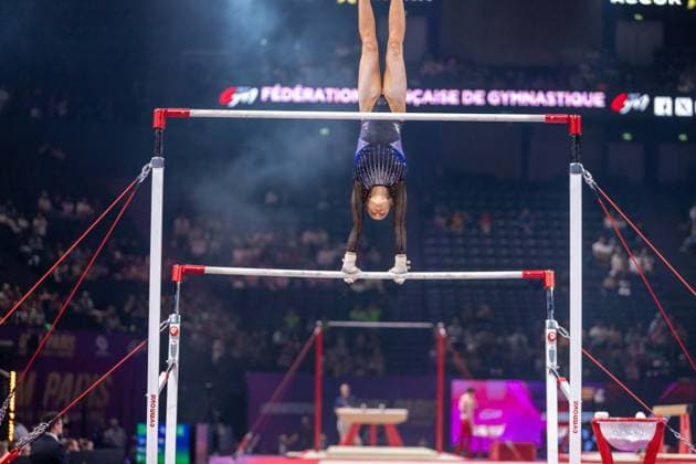 September 26, 2026, Paris, Paris, France: September 26, 2026, Paris, France: Emily Roper of Great Britain during the qualifier of the uneven bars at Gym Paris inside the AccorArena. Paris France - ZUMAp284 20260926_zip_p284_002 Copyright: xMickaelxPintax