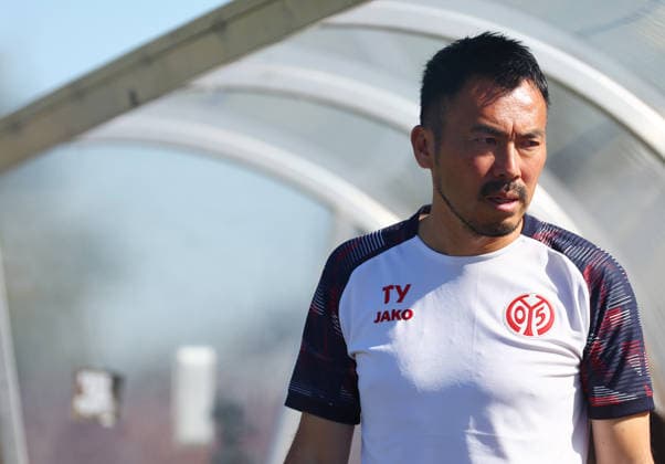 Football Women german DFB Pokal Cup 2026 - 2027 Fc Ingolstadt-FSV Mainz Coach of Mainz Yamashita Takashi is portrayed during the Women German DFB Pokal Cup 2026 - 2027 football match between Fc Ingolstadt and 1.FSV Mainz 05 at ESV Stadium in Ingolstadt , Bayern , Germany . September 26th , 2026 Photo by Davide Elias Copyright: xDavidexEliasx