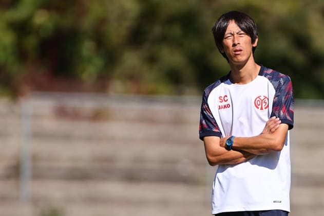 Football Women german DFB Pokal Cup 2026 - 2027 Fc Ingolstadt-FSV Mainz Sho Chikaraishi 2nd Coach of Mainz is seen during the Women German DFB Pokal Cup 2026 - 2027 football match between Fc Ingolstadt and 1.FSV Mainz 05 at ESV Stadium in Ingolstadt , Bayern , Germany . September 26th , 2026 Photo by Davide Elias Copyright: xDavidexEliasx