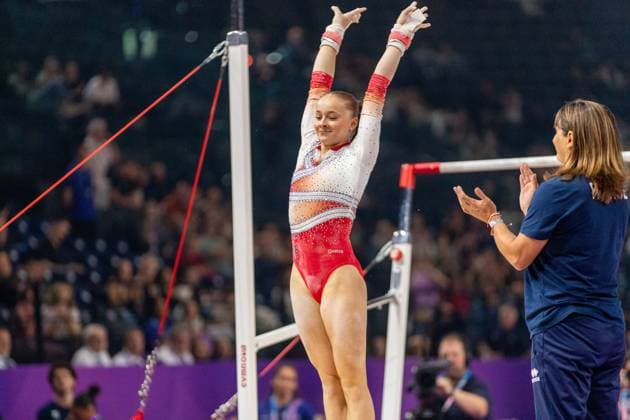 September 26, 2026, Paris, Paris, France: September 26, 2026, Paris, France: French superstar Elena Colas during the qualifier of the uneven bars at Gym Paris inside the AccorArena. Paris France - ZUMAp284 20260926_zip_p284_058 Copyright: xMickaelxPintax