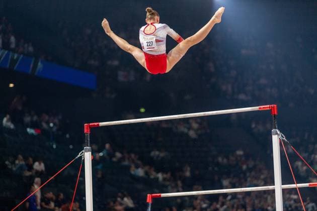 September 26, 2026, Paris, Paris, France: September 26, 2026, Paris, France: French superstar Elena Colas during the qualifier of the uneven bars at Gym Paris inside the AccorArena. Paris France - ZUMAp284 20260926_zip_p284_064 Copyright: xMickaelxPintax