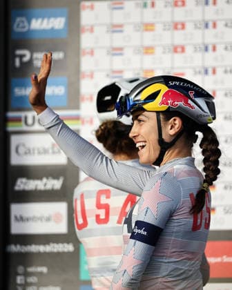 2026 UCI Road World Championships Picture by Alex Whitehead SWpix.com - 26 09 2026 - Cycling - 2026 UCI Road World Championships - MontrÃ al, Canada - Women Elite Road Race - USA - Kate Courtney (USA) MontrÃ al Avenue du Parc Canada Copyright: x xSWpix.comx(t axPhotographyxHubxLtd)xAlexxWhitehead SWpix.comx SWP-3521-3905