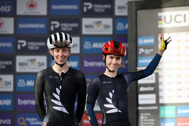 2026 UCI Road World Championships Picture by Alex Whitehead SWpix.com - 26 09 2026 - Cycling - 2026 UCI Road World Championships - MontrÃ al, Canada - Women Elite Road Race - New Zealand - Henrietta Christie (New Zealand), Niamh Fisher-Black (New Zealand) MontrÃ al Avenue du Parc Canada Copyright: x xSWpix.comx(t axPhotographyxHubxLtd)xAlexxWhitehead SWpix.comx SWP-3521-3908