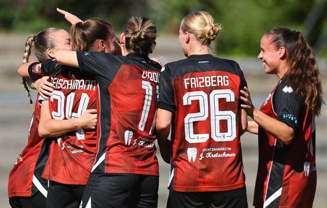 Football Women german DFB Pokal Cup 2026 - 2027 Fc Ingolstadt-FSV Mainz Reischmann Stefanie of Ingolstadt celebrates after scoring 1-0 during the Women German DFB Pokal Cup 2026 - 2027 football match between Fc Ingolstadt and 1.FSV Mainz 05 at ESV Stadium in Ingolstadt , Bayern , Germany . September 26th , 2026 Photo by Davide Elias Copyright: xDavidexEliasx