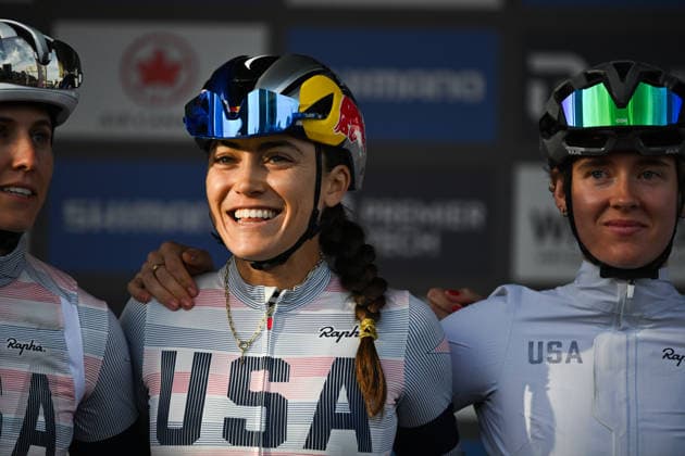 2026 UCI Road World Championships Picture by Zac Williams SWpix.com - 26 09 2026 - Cycling - 2026 UCI Road World Championships - MontrÃ al, Canada - Women Elite Road Race - USA Copyright: x xSWpix.comx(t axPhotographyxHubxLtd)xZacxWilliams SWpix.comx SWP-3521-3913
