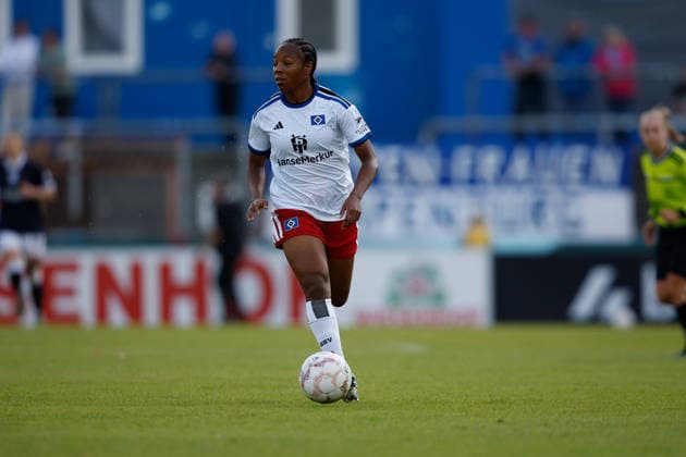 Fußball I Frauen I Saison 2026-2027 I DFB Pokal I SV Meppen - Hamburger SV I 26.09.2026 Celainy Obispo (5, Hamburger SV) Freisteller, Nahaufnahme, Porträt, Portrait, Einzelfoto, Einzelbild, Körper im Ballbesitz Meppen Hänsch-Arena Niedersachsen Deutschland Copyright: xLobeca CedricxSiefkerx