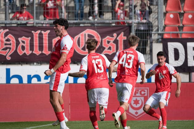 HFC Jubel nach Tor zum 3:2, Hallescher FC vs. BFC Preussen 1894 e.V., Fussball, Regionalliga Nordost, 11. Spieltag, Saison 2026 27, 26.09.2026 Halle Leuna Chemie Stadion ST Deutschland