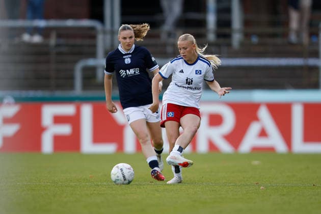 Fußball I Frauen I Saison 2026-2027 I DFB Pokal I SV Meppen - Hamburger SV I 26.09.2026 Lena Martens (18,Hamburger SV) Passspiel Meppen Hänsch-Arena Niedersachsen Deutschland Copyright: xLobeca CedricxSiefkerx