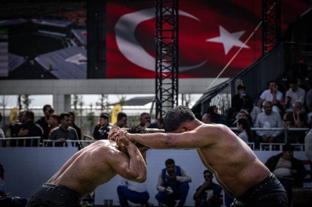 Oil Wrestling Presidential Cup ISTANBUL, TURKIYE - SEPTEMBER 26: Wrestlers compete during the Presidential Oil Wrestling Cup at Ataturk Airport National Garden in Istanbul, Turkiye, on September 26, 2026. Sebnem Coskun Anadolu Istanbul Turkey. Editorial use only. Please get in touch for any other usage.  Copyright: x2026xAnadoluxSebnemxCoskunx