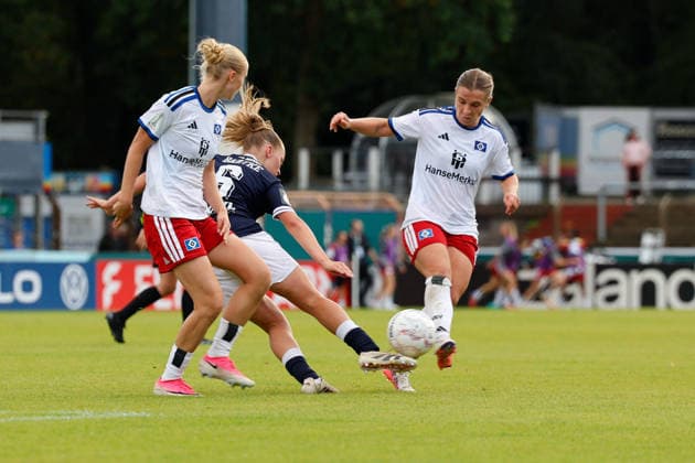 Fußball I Frauen I Saison 2026-2027 I DFB Pokal I SV Meppen - Hamburger SV I 26.09.2026 Lilly Bartke (6, SV Meppen) klärt den Ball Meppen Hänsch-Arena Niedersachsen Deutschland Copyright: xLobeca CedricxSiefkerx