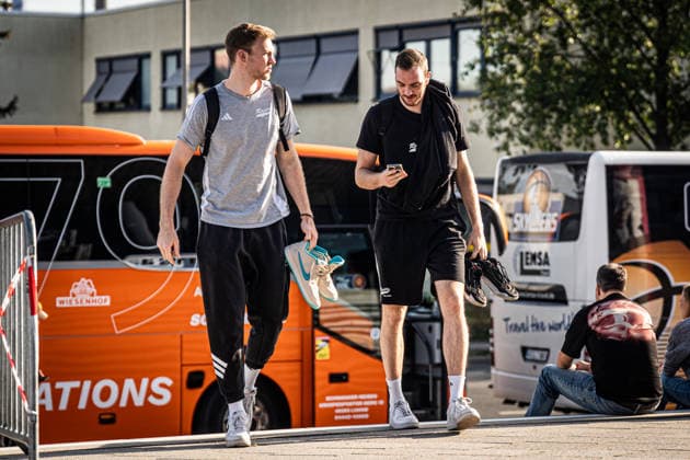 26.09.2026, xhfmx, Basketball easyCredit BBL Bundesliga, Frankfurt Skyliners - Rasta Vechta Rasta Vechta kommt in Frankfurt an Frankfurt am Main