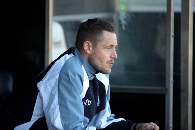 Fussball, Herren, Regionalliga Bayern, Saison 2026 2027, SV Wacker Burghausen - TSV 1860 München , flatbuy-Stadion an der Liebigstraße Vitus Eicher (TSV 1860 München) angeschlagen heute nur Zuschauer