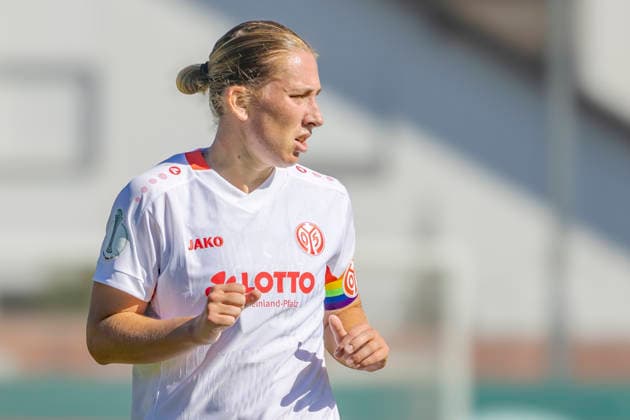 Ingolstadt, Deutschland 26. September 2026: DFB-Pokal Frauen - 2026 2027 - 1. Hauptrunde - FC Ingolstadt 04 gegen 1. FSV Mainz 05 Im Bild: Johanna Berg (FSV) DFL DFB regulations prohibit any use of photographs as image sequences and or quasi-video ESV-Stadion Bayern Copyright: xFotostandx xSchäferx