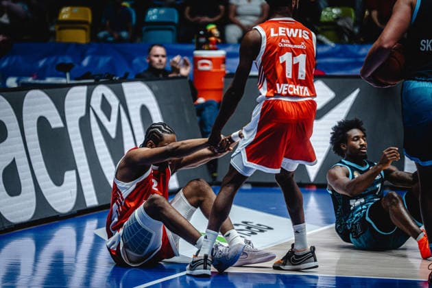26.09.2026, xhfmx, Basketball easyCredit BBL Bundesliga, Frankfurt Skyliners - Rasta Vechta v.l. Lloyd Pandi (Rasta Vechta), Matt Lewis (Rasta Vechta) Frankfurt am Main