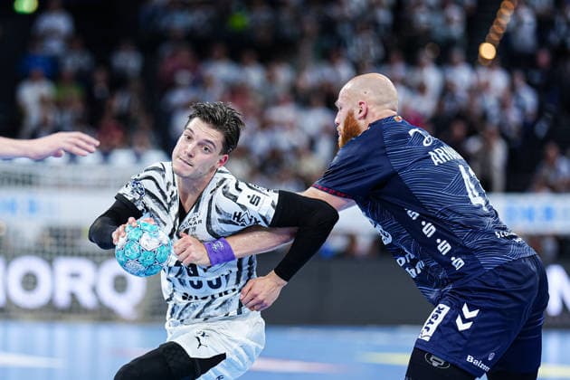 Domen Makuc (THW Kiel, 35), Arnar Freyr Arnarsson (SG Flensburg-Handewitt, 41) GER, THW Kiel vs. SG Flensburg-Handewitt, Handball, 1. Bundesliga, Spieltag 6, Saison 2026 2027, 26.09.2026 GER, THW Kiel vs. SG Flensburg-Handewitt, Handball, 1. Bundesliga, Spieltag 6, Saison 2026 2027, 26.09.2026 Kiel Copyright: xEibner-Pressefoto MarcelxvonxFehrnx EP_MFN