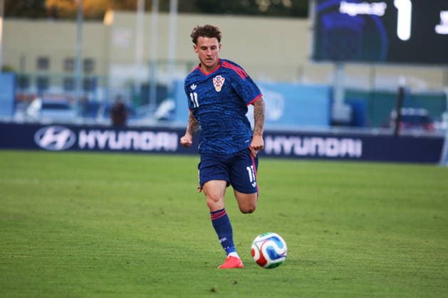 Varazdin, 260926. Varteks Stadium. U-21 European Championship, EM, Europameisterschaft qualifying football match: Croatia vs. Hungary. Pictured: Adrian Segecic. Photo: Zeljko Hajdinjak CROPIX Copyright: xxZeljkoxHajdinjakx hrvatska_madjarska49-260926