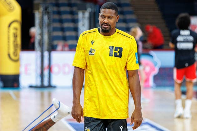 Yorman Polas Bartolo (MHP Riesen Ludwigsburg, 13), Einzelbild, Einzelfoto, Portrait, Portraet, Aufwaermen, warm up, vor Spielbeginn, BMA365 Bamberg Baskets vs. MHP RIESEN Ludwigsburg, Basketball, easyCredit BBL, 3. Spieltag, 26.09.2026 BMA365 Bamberg Baskets vs. MHP RIESEN Ludwigsburg, Basketball, easyCredit BBL, 3. Spieltag, 26.09.2026 Bamberg Copyright: xEibner-Pressefoto G.xSantemizx EP_EER