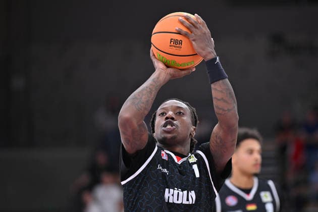 BG Göttingen - RheinStars Köln 26.09.2026, Göttingen: Basketball, Männer: 2. Bundesliga, ProA, BG Göttingen - RheinStars Köln, Sparkassen-Arena. Antonio Deshon Williams (RheinStars Köln) wirft. Göttingen Niedersachsen Deutschland