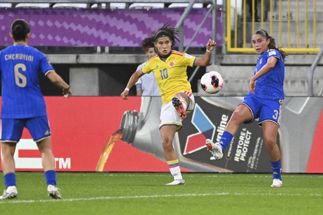 IPA89003306 - Mariana Silva (COL) and Caterina Venturelli (ITA) during the third-place match of the FIFA U-20 Women s World Cup between Italy and Colombia, held in ?ód?, Poland, on September 26, 2026  Copyright: xMichalxDubiel IPAxSportx xx IPA89003306