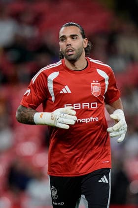 UEFA Nations League: England v Spain Spain goalkeeper David Raya Spain goalkeeper David Raya during the UEFA Nations League match England vs Spain at Wembley Stadium, London, United Kingdom on 26 September 2026 (Photo by Maynard Manyowa News Images) London Wembley Stadium Greater London United Kingdom Copyright: xMaynardxManyowa NewsxImagesx